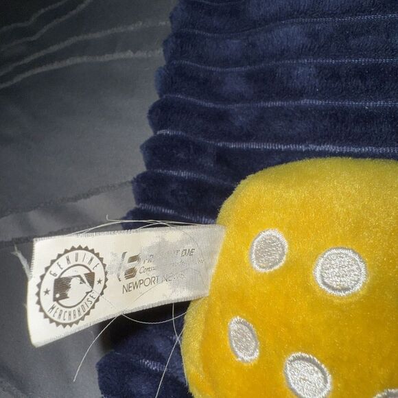 Oakland Athletics A's Fuzzy Dice MLB - Picture 3 of 3